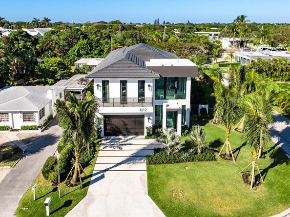 1212 NE 8th Avenue, Delray Beach FL 33483