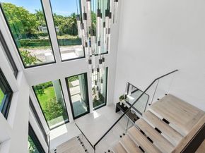 1212 NE 8th Avenue, Delray Beach FL 33483