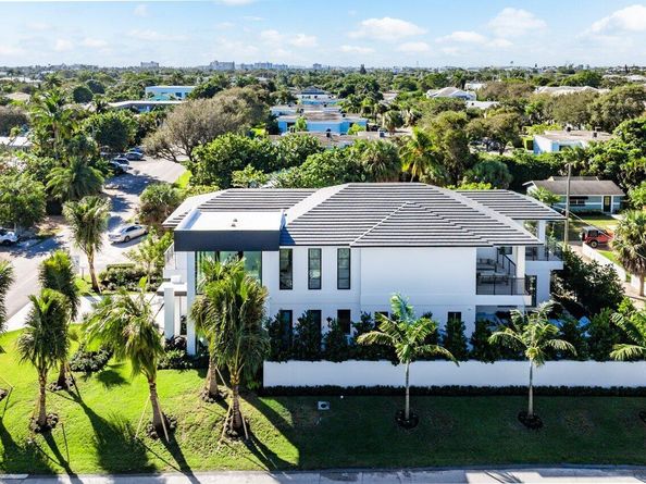 1212 NE 8th Avenue, Delray Beach FL 33483