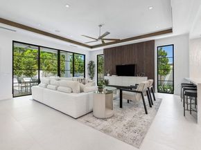 1212 NE 8th Avenue, Delray Beach FL 33483
