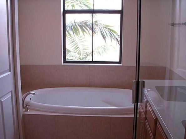 3321 NW 124th Way, Sunrise FL 33323