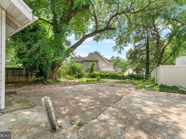 3006 South Dakota Avenue NE, Washington DC 20018