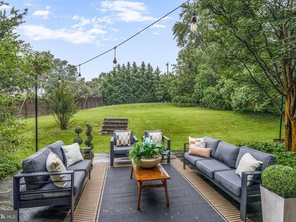 4844 Yorktown Boulevard, Arlington VA 22207