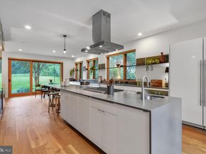 4844 Yorktown Boulevard, Arlington VA 22207
