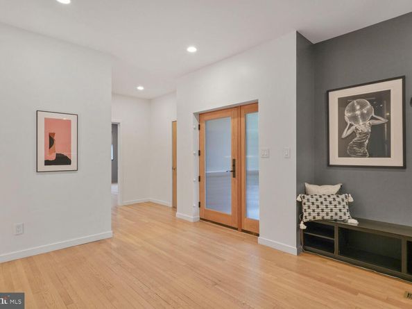 4844 Yorktown Boulevard, Arlington VA 22207