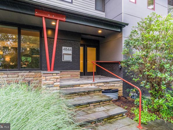 4844 Yorktown Boulevard, Arlington VA 22207