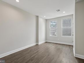 2835 W Montgomery Avenue, Philadelphia PA 19121