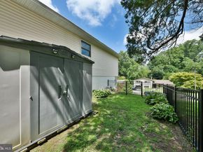 1035 Old Ford Road, Huntingdon Valley PA 19006