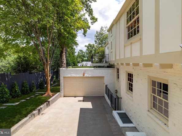 2825 Mcgill Terrace NW, Washington DC 20008