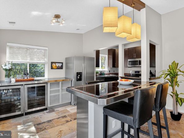 1933 Villaridge Drive 1933B, Reston VA 20191
