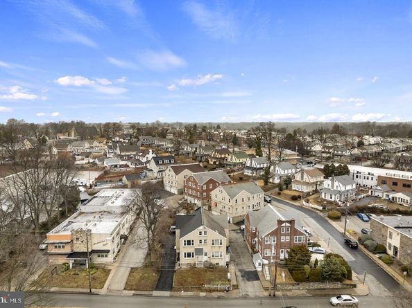 46 S State Road, Upper Darby PA 19082
