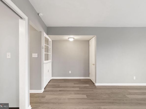 46 S State Road, Upper Darby PA 19082
