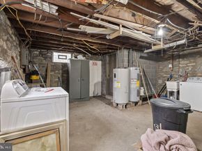 46 S State Road, Upper Darby PA 19082