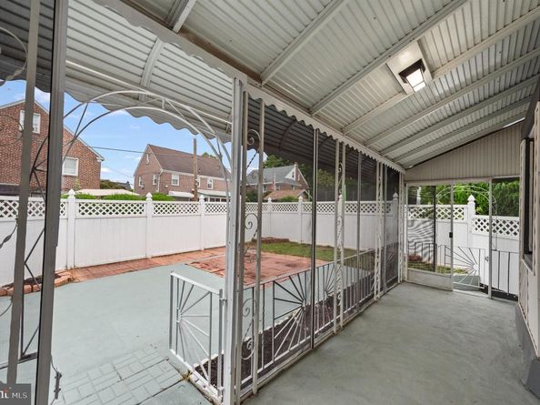 1112 Serrill Avenue, Lansdowne PA 19050