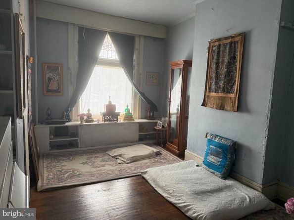 1123 W Erie Avenue, Philadelphia PA 19140