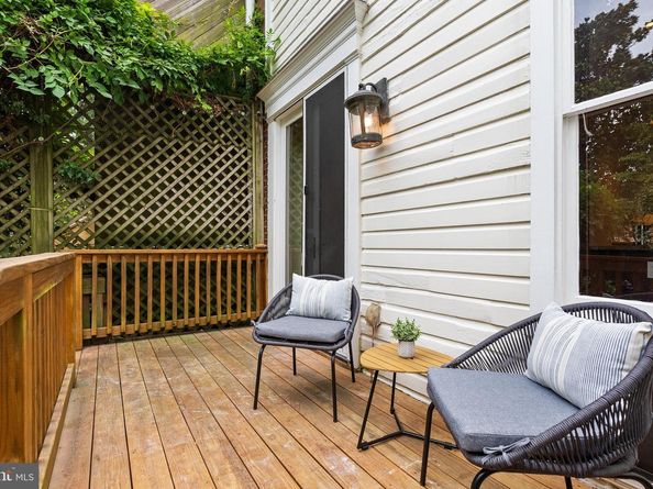 2429 Tunlaw Road NW, Washington DC 20007