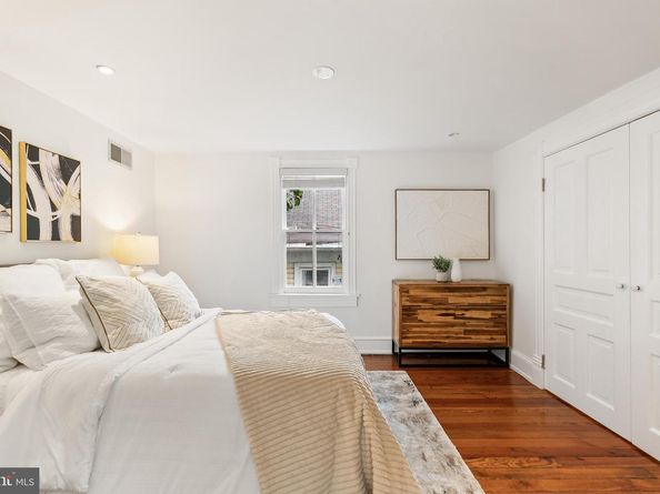 2429 Tunlaw Road NW, Washington DC 20007