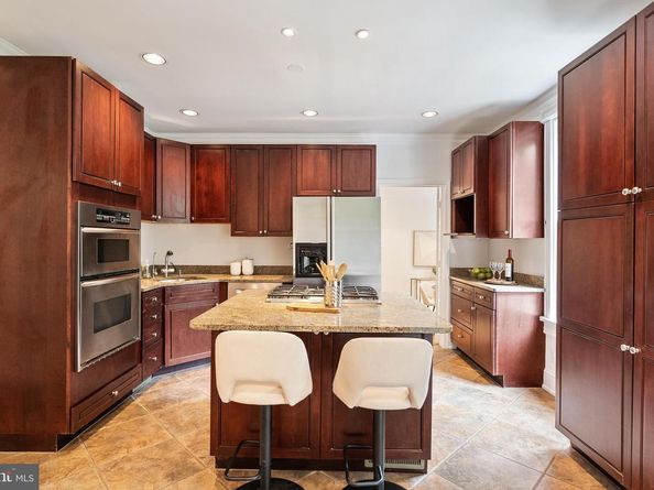 2429 Tunlaw Road NW, Washington DC 20007