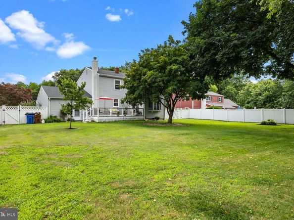 1517 Derbyshire Road, Yardley PA 19067