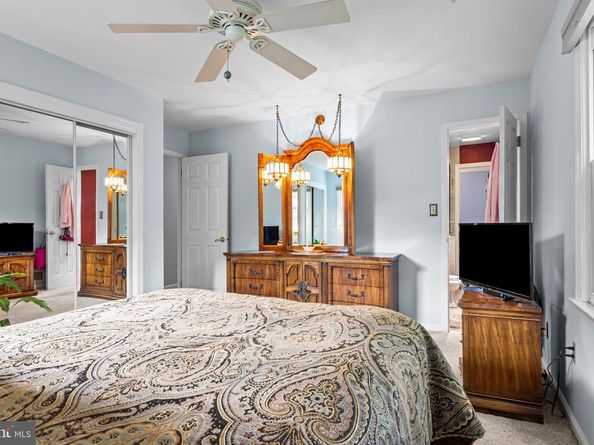 1517 Derbyshire Road, Yardley PA 19067
