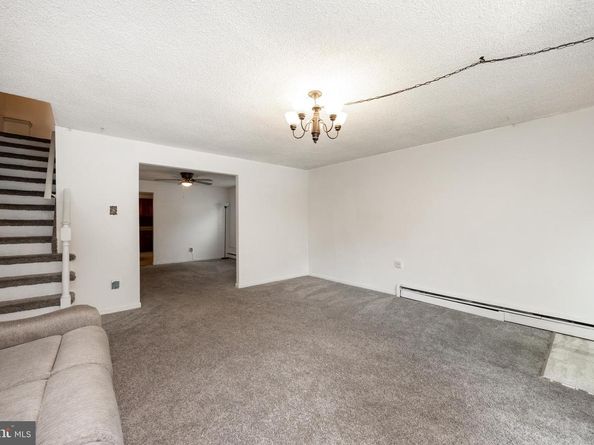 222 Collingdale Avenue, Collingdale PA 19023