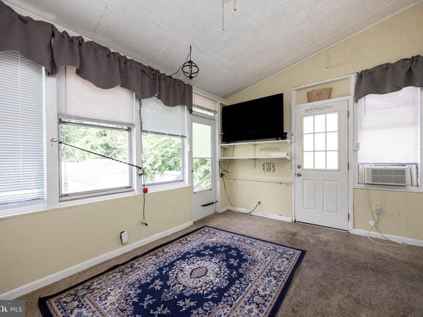 222 Collingdale Avenue, Collingdale PA 19023