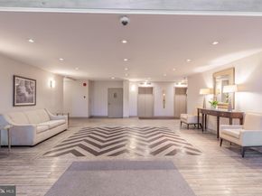 1001 NW 26TH Street NW 607, Washington DC 20037
