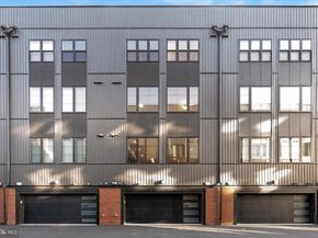 4548 Riverside Way, Philadelphia PA 19127