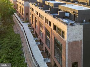 4548 Riverside Way, Philadelphia PA 19127