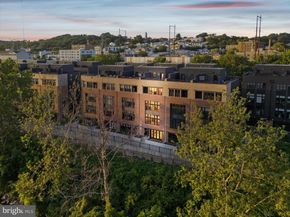 4548 Riverside Way, Philadelphia PA 19127