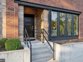 4548 Riverside Way, Philadelphia PA 19127