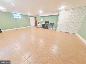 614 E Gorgas Lane, Philadelphia PA 19119