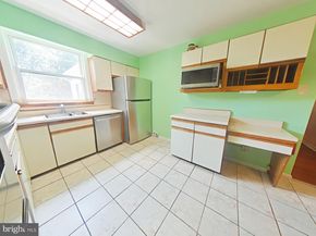 614 E Gorgas Lane, Philadelphia PA 19119