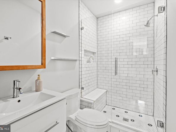 121 V Street NW, Washington DC 20001