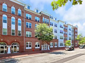 4950 Brenman Park Drive 301, Alexandria VA 22304