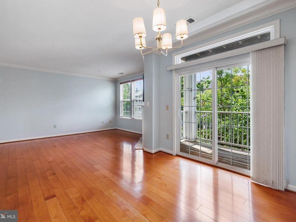 4950 Brenman Park Drive 301, Alexandria VA 22304