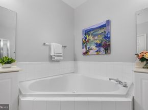4950 Brenman Park Drive 301, Alexandria VA 22304