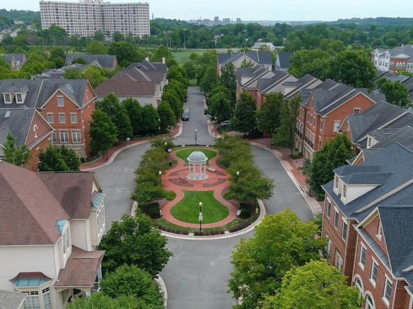 4950 Brenman Park Drive 301, Alexandria VA 22304