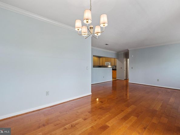 4950 Brenman Park Drive 301, Alexandria VA 22304