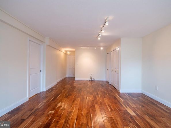 1919 Chestnut Street 1812, Philadelphia PA 19103