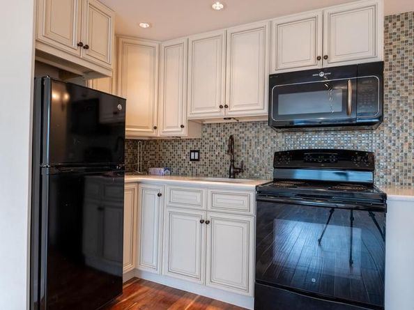 1919 Chestnut Street 1812, Philadelphia PA 19103