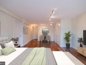 1919 Chestnut Street 1812, Philadelphia PA 19103