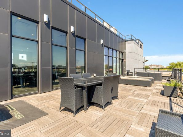 1628 11TH Street NW 105, Washington DC 20001