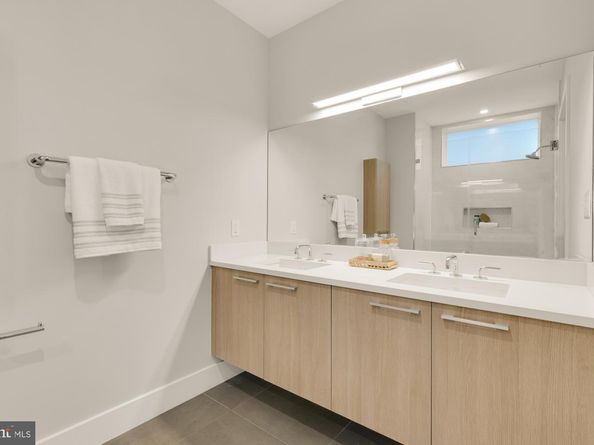 1628 11TH Street NW 105, Washington DC 20001