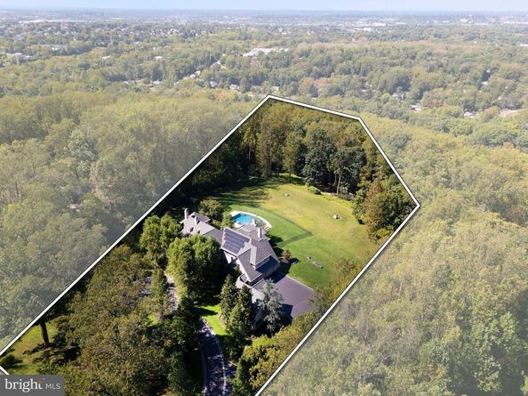 631 Harts Ridge Road, Conshohocken PA 19428