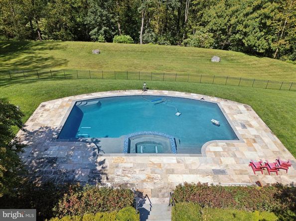 631 Harts Ridge Road, Conshohocken PA 19428