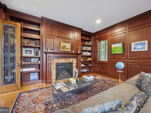 631 Harts Ridge Road, Conshohocken PA 19428