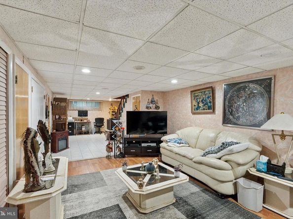 3187 S 20TH Street, Philadelphia PA 19145