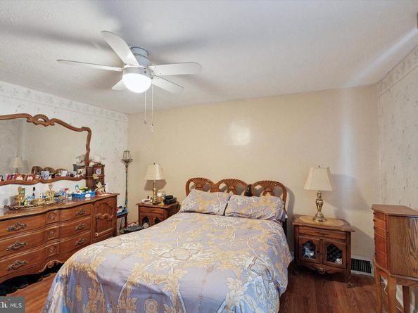 3187 S 20TH Street, Philadelphia PA 19145