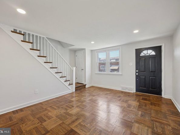 303 Golf Road, Darby PA 19023